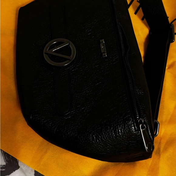 Mario Valentino Men’s bag W/ Adjustable Strap - Picture 4 of 7